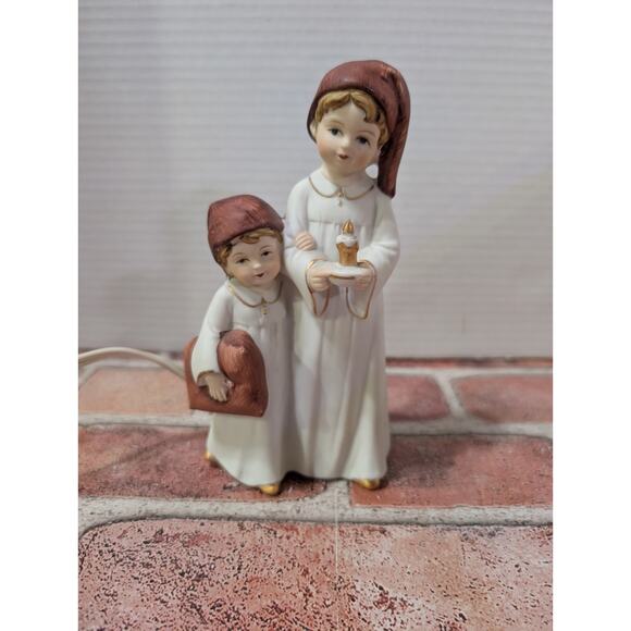 Vintage Porcelain Lighted Figurine Two Children in Nightgowns with Candle Japan - Picture 5 of 8